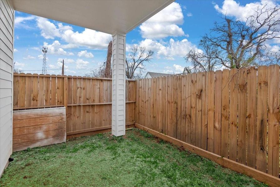 Exterior details and patio area of a home in , Houston (Image 25).