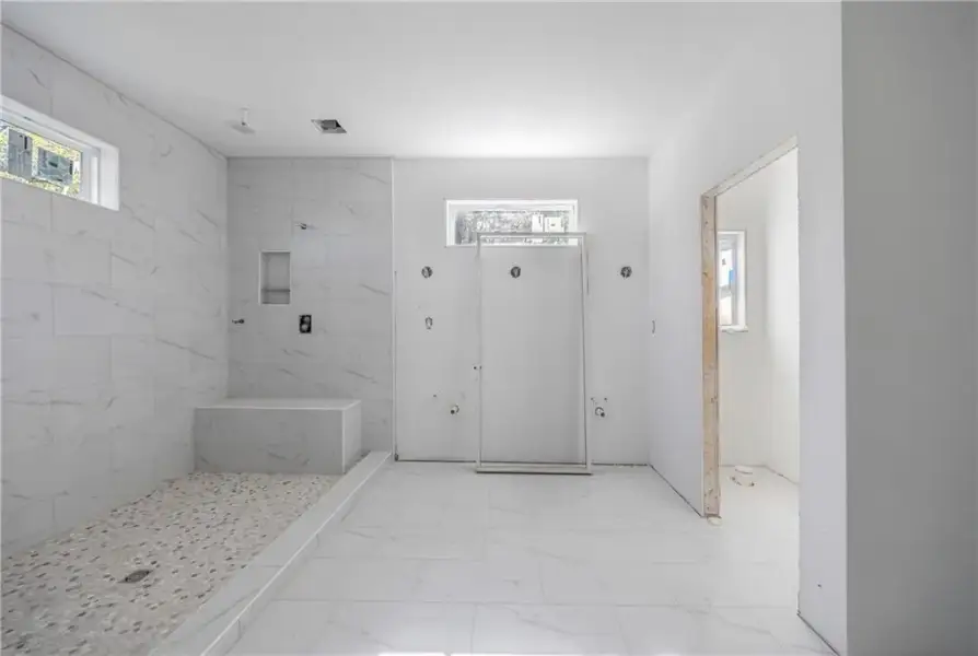 Image 57 of a home in .