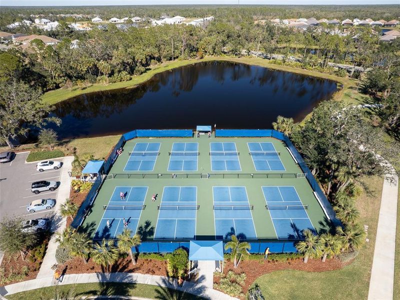 Community amenities in , Venice (Image 53). Community amenities in , Venice (Image 53).