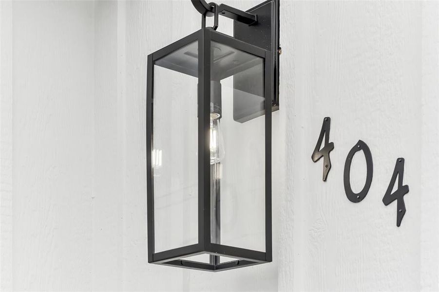 Close-up of interior finishes inside a home in , Lake Dallas (Image 11).