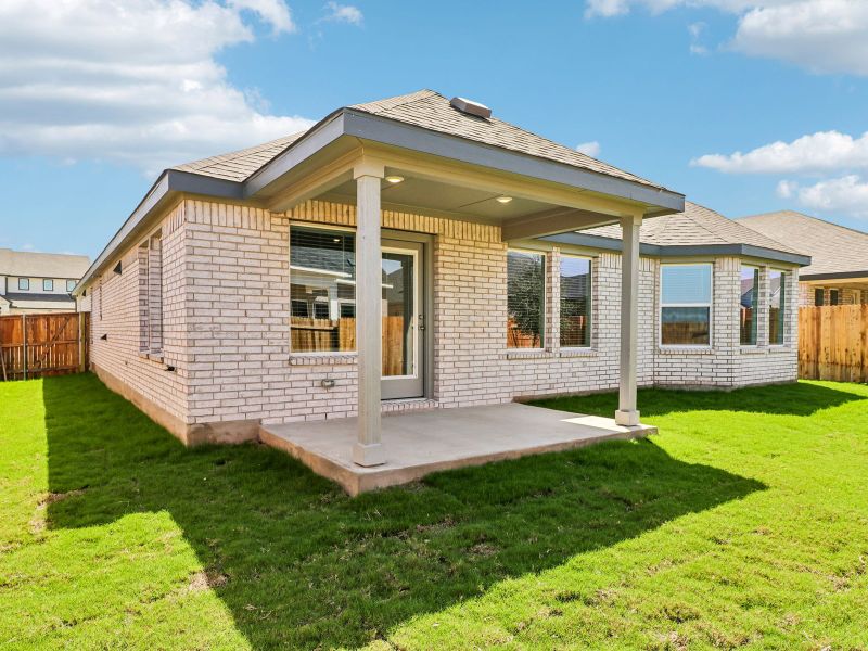 Exterior details and patio area of a home in Colony at Cole Springs - Boulevard Collection, Buda (Image 3).