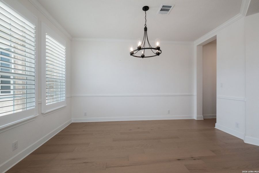 Spacious, unfurnished interior of a new home in , Boerne (Image 20).
