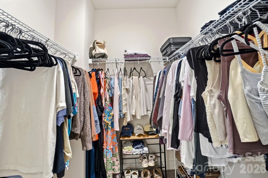 walk-in closet