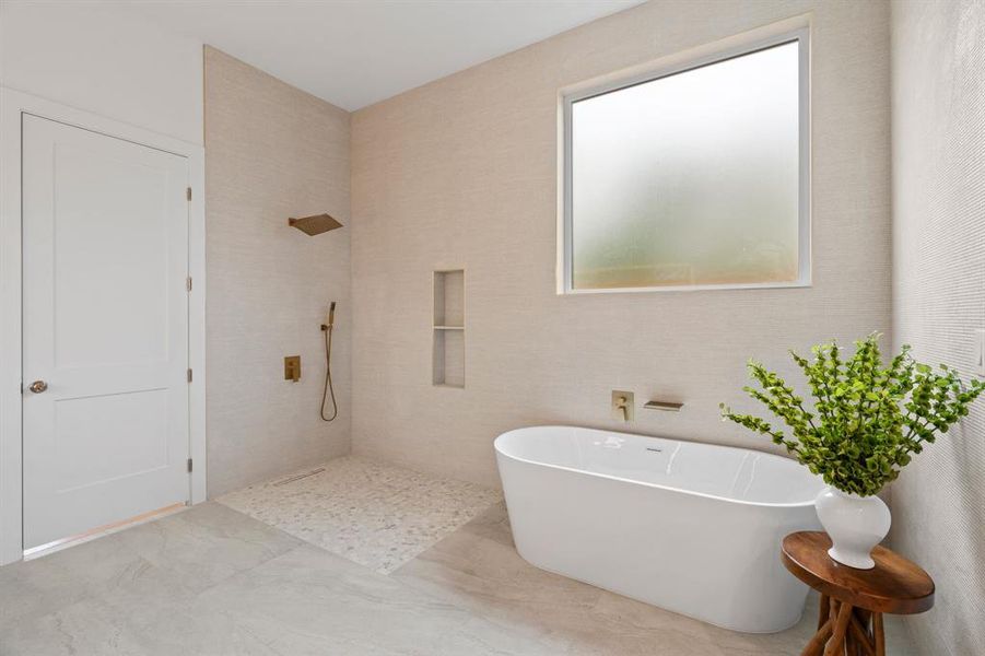 Furnished interior view inside a new home in , Dallas (Image 17).