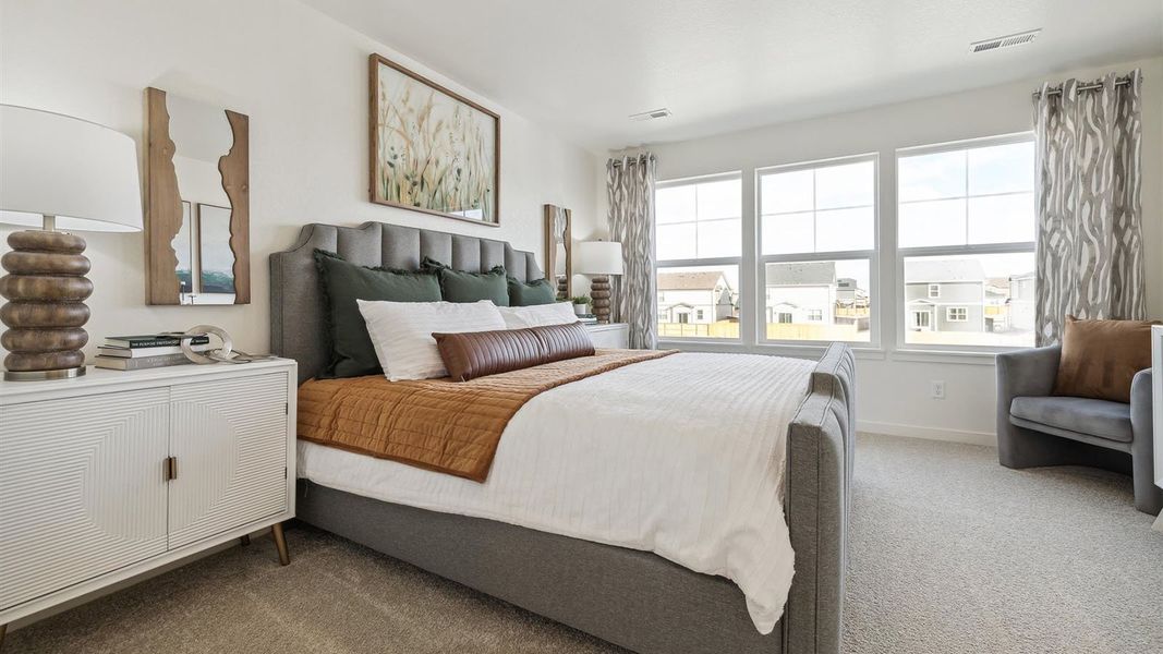 Furnished interior view inside a new home in Settlers Crossing, Commerce City (Image 13).
