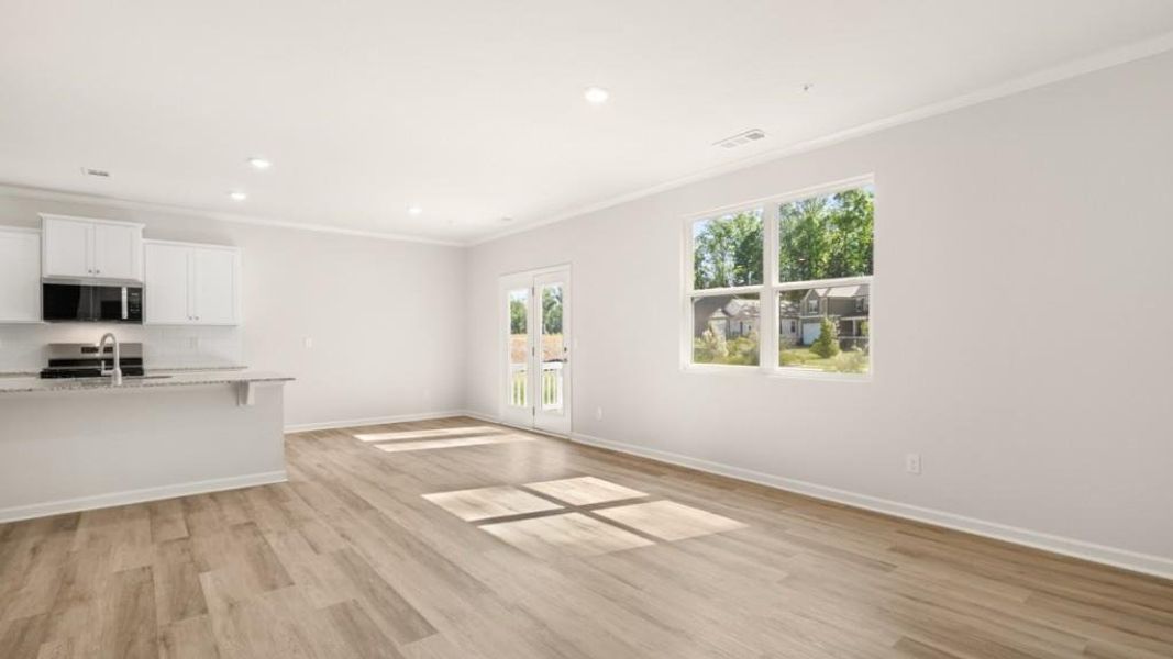 Spacious, unfurnished interior of a new home in Creekview, Atlanta (Image 23). Spacious, unfurnished interior of a new home in Creekview, Atlanta (Image 23).