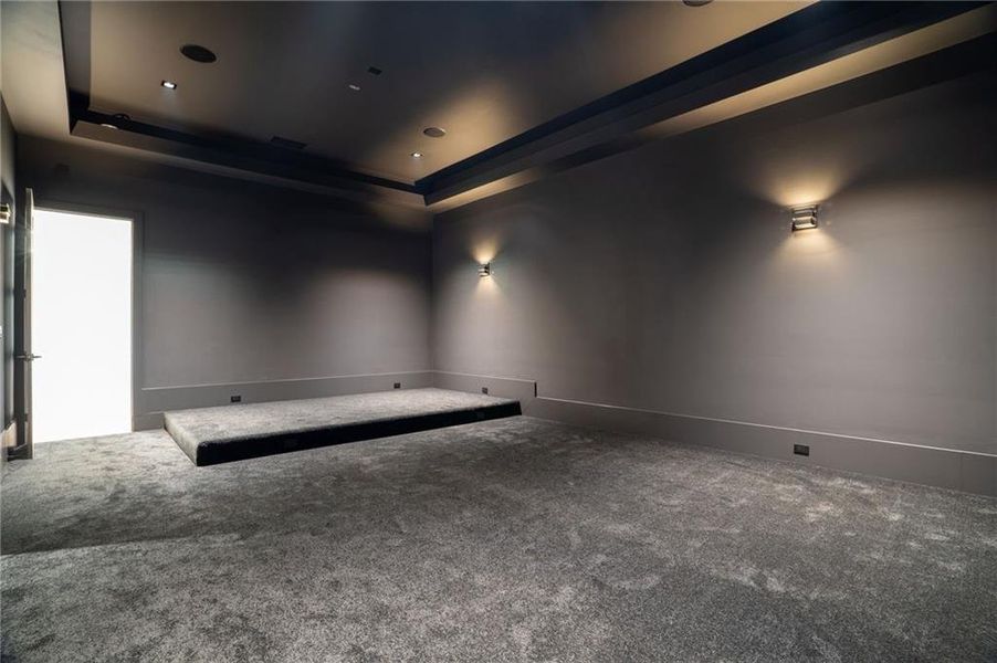 Image 33 of a home in . Image 33 of a home in .