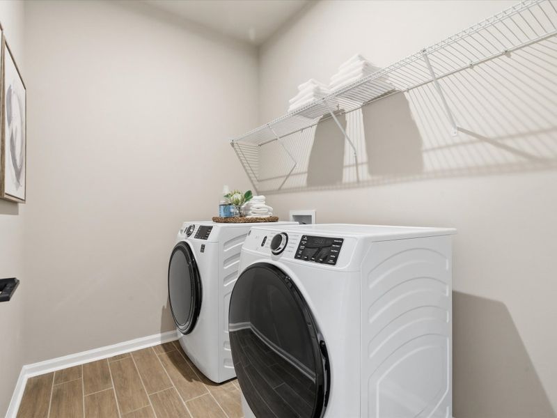 Representative interior finishes for a home built from the Elizabeth by Tri Pointe Homes in Amplitude, Charlotte (Image 19). Representative interior finishes for a home built from the Elizabeth by Tri Pointe Homes in Amplitude, Charlotte (Image 19).