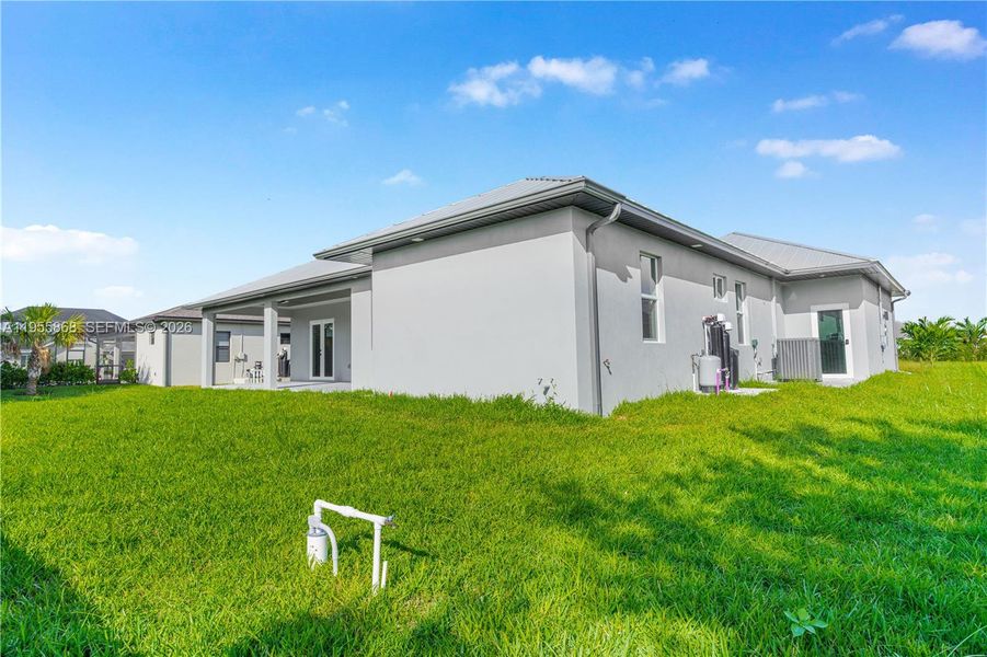 Exterior details and patio area of a home in , Cape Coral (Image 3). Exterior details and patio area of a home in , Cape Coral (Image 3).