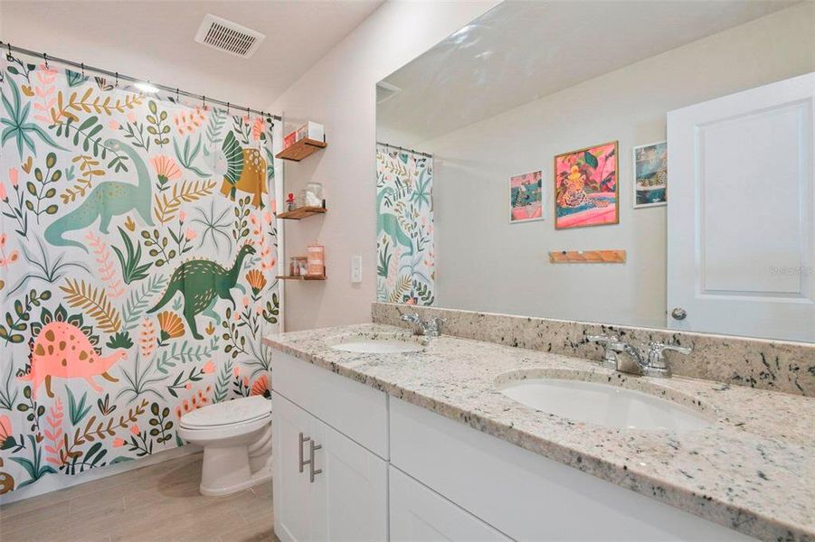 Furnished interior view inside a new home in , Plant City (Image 6).