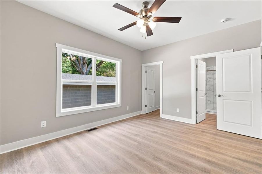 Spacious, unfurnished interior of a new home in , Rome (Image 15).