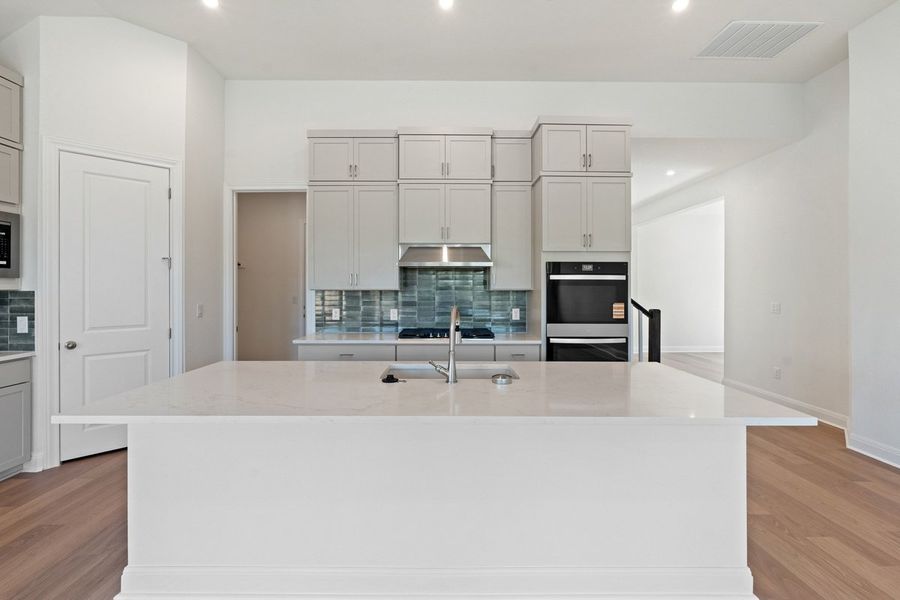 Furnished interior view inside a new home in Persimmon, Buda (Image 8).