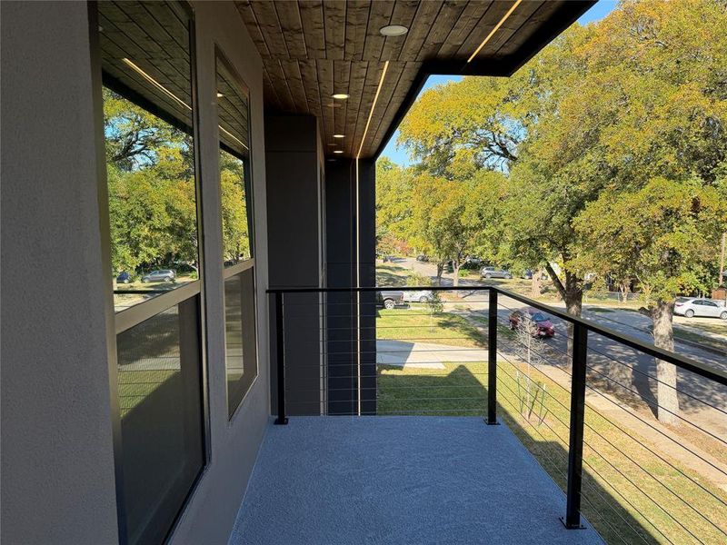 Exterior details and patio area of a home in , Dallas (Image 3).