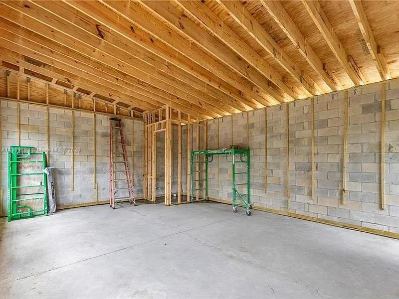 Spacious, unfurnished interior of a new home in , Orlando (Image 9). Spacious, unfurnished interior of a new home in , Orlando (Image 9).