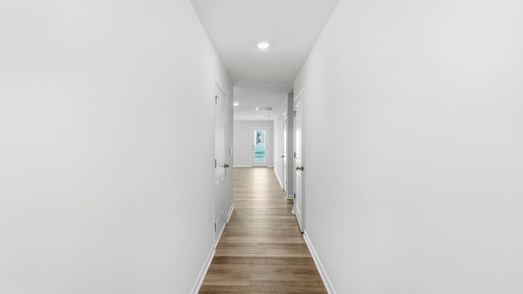Spacious, unfurnished interior of a new home in Seneca Falls, Seneca (Image 16).