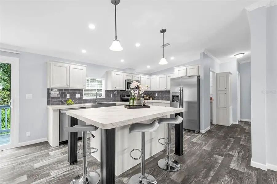 Furnished interior view inside a new home in , Orlando (Image 28).