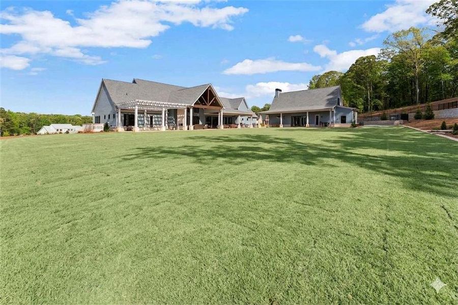 Exterior details and patio area of a home in , Jefferson (Image 32).