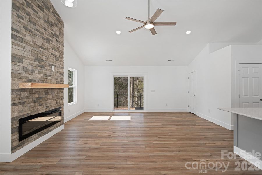 Spacious, unfurnished interior of a new home in , Purlear (Image 26). Spacious, unfurnished interior of a new home in , Purlear (Image 26).