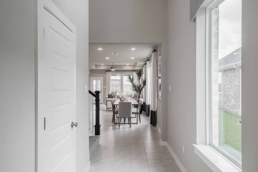 Spacious, unfurnished interior of a new home in The Ridge at Mason Woods, Cypress (Image 23). Spacious, unfurnished interior of a new home in The Ridge at Mason Woods, Cypress (Image 23).