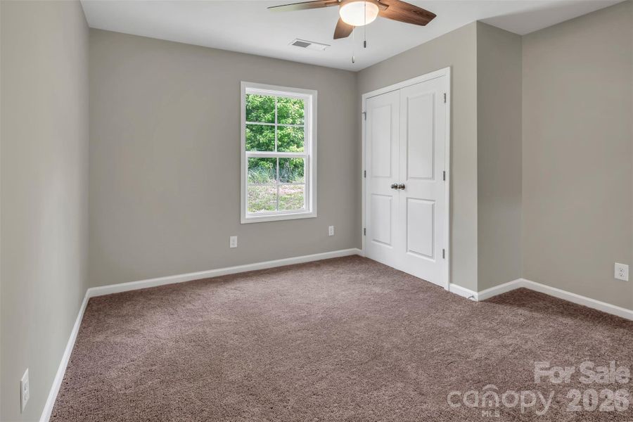 Spacious, unfurnished interior of a new home in , Lancaster (Image 25).