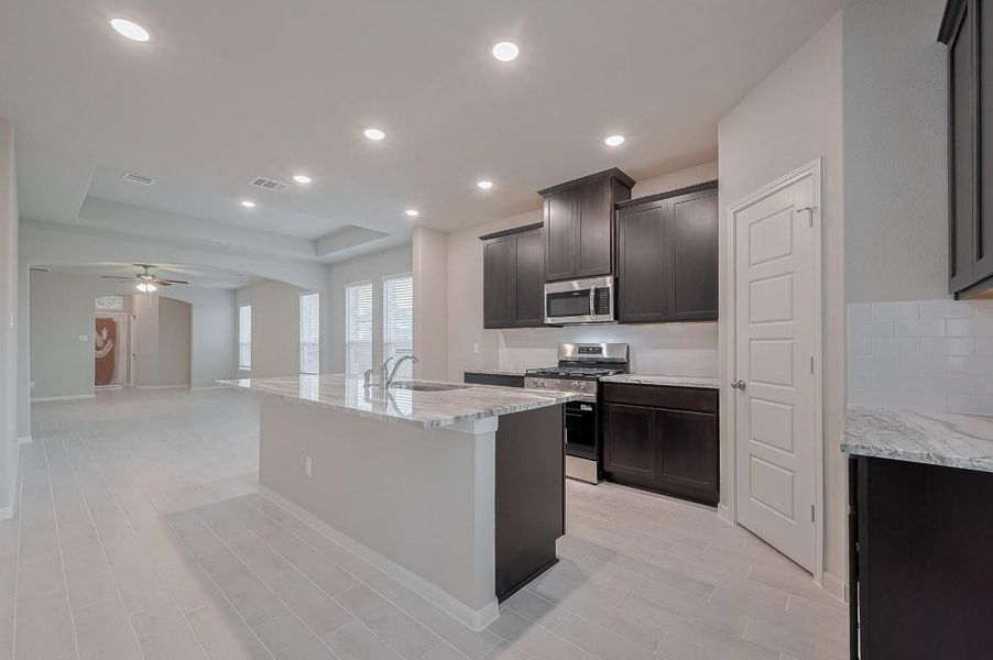 Furnished interior view inside a new home in River Ranch, Dayton (Image 9).