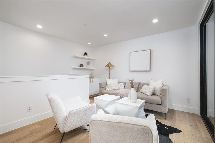 Furnished interior view inside a new home in , Dallas (Image 29).