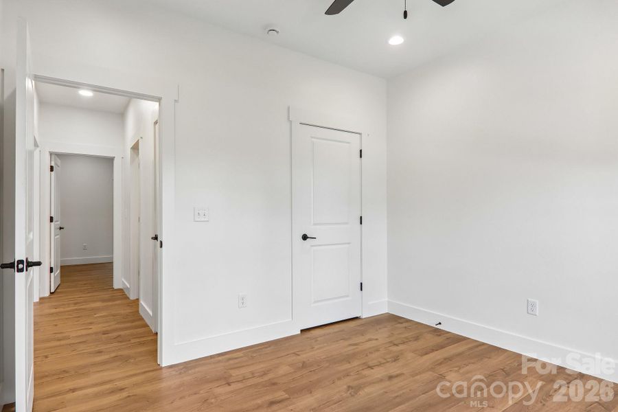 Spacious, unfurnished interior of a new home in , Hendersonville (Image 37).
