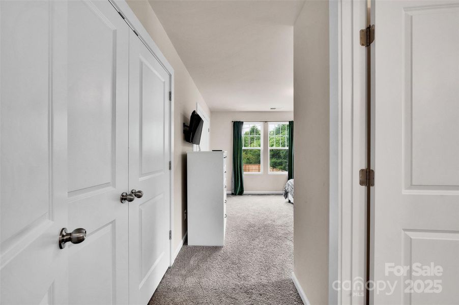 Image 27 of a home in .