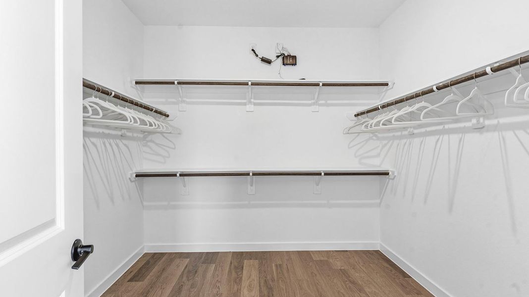 Representative unfurnished interior of a home built from the Chloe by D.R. Horton in Davis Harbor, League City (Image 20).