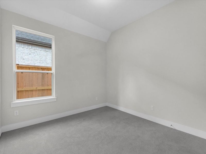 Spacious, unfurnished interior of a new home in Trillium, Richmond (Image 12).