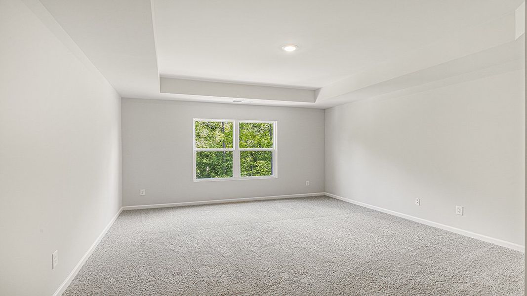 Spacious, unfurnished interior of a new home in Echo Glen, Stockbridge (Image 23).