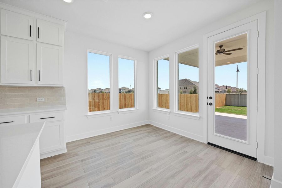 Spacious, unfurnished interior of a new home in Flora - 60', Hutto (Image 15).