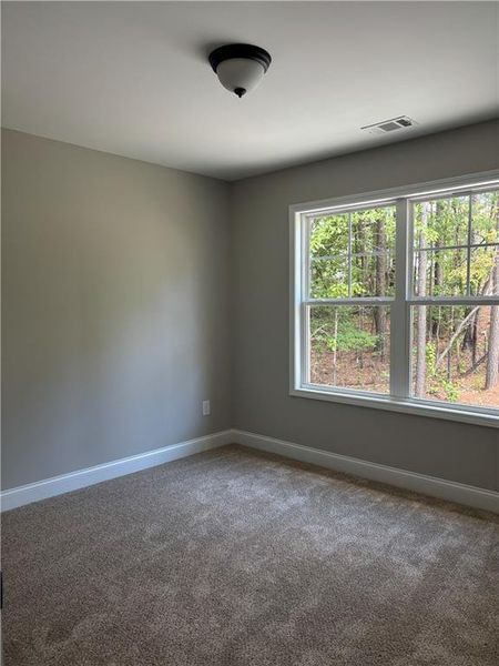 Spacious, unfurnished interior of a new home in , Dallas (Image 8).