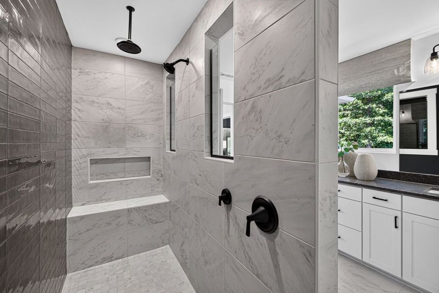 Representative interior finishes for a home built from the Wynfield by Pulte Homes in Bleckley Station, Ball Ground (Image 23).