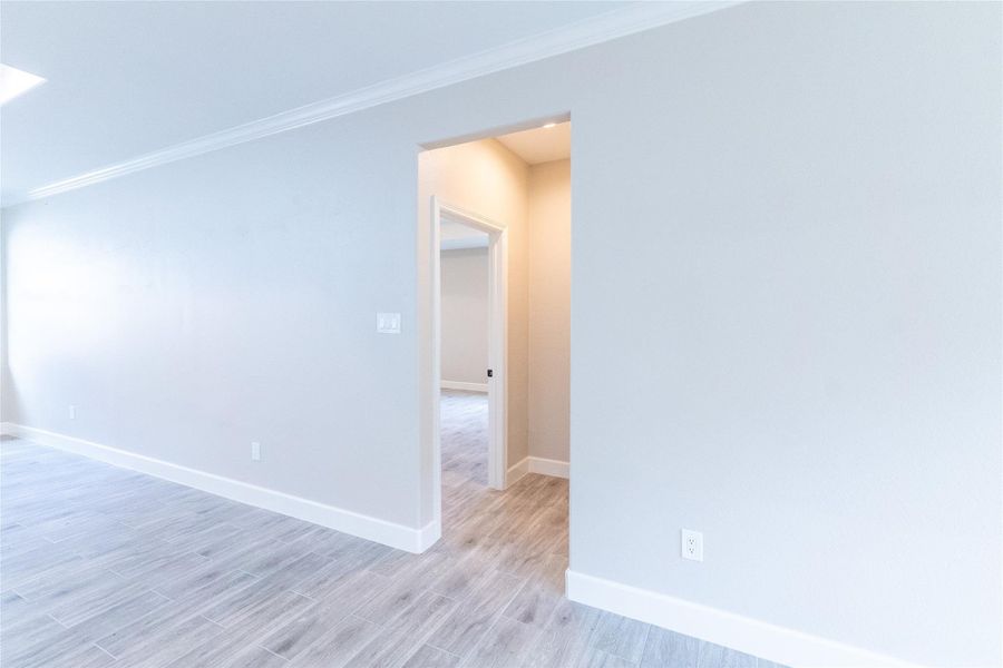 Spacious, unfurnished interior of a new home in , Cleveland (Image 13).