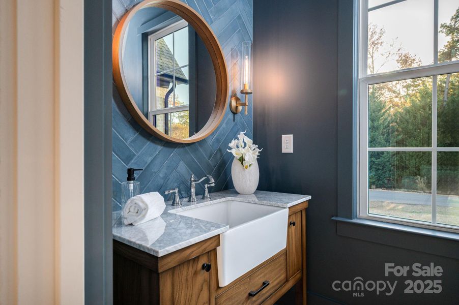 Furnished interior view inside a new home in , Belmont (Image 37).