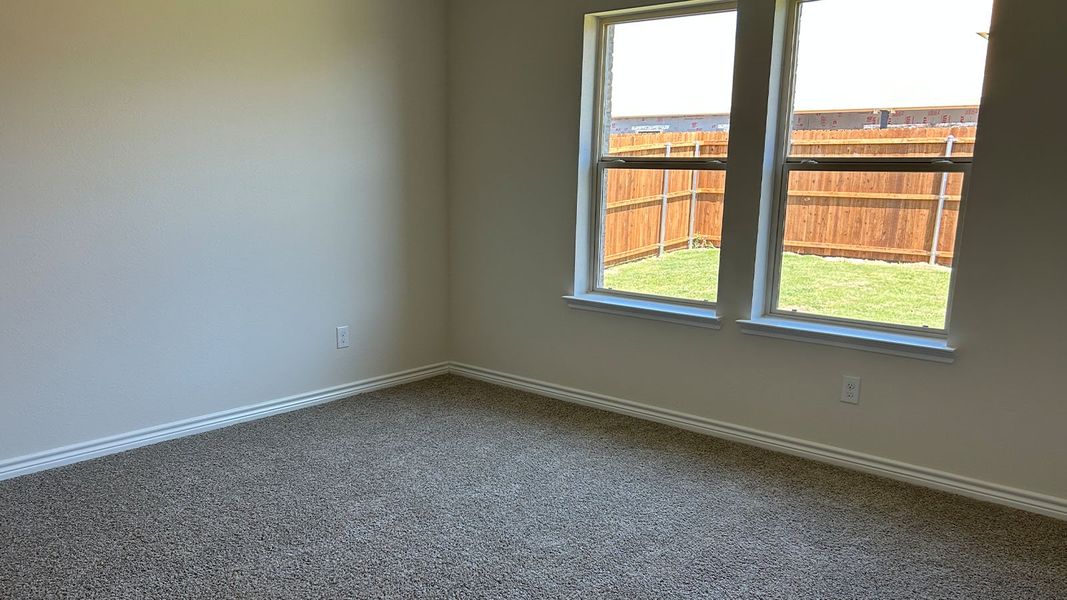 Spacious, unfurnished interior of a new home in Trailstone, Caddo Mills (Image 8).