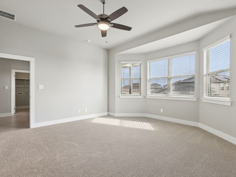 Spacious, unfurnished interior of a new home in Arcadia Ridge - Premier Series, San Antonio (Image 22). Spacious, unfurnished interior of a new home in Arcadia Ridge - Premier Series, San Antonio (Image 22).