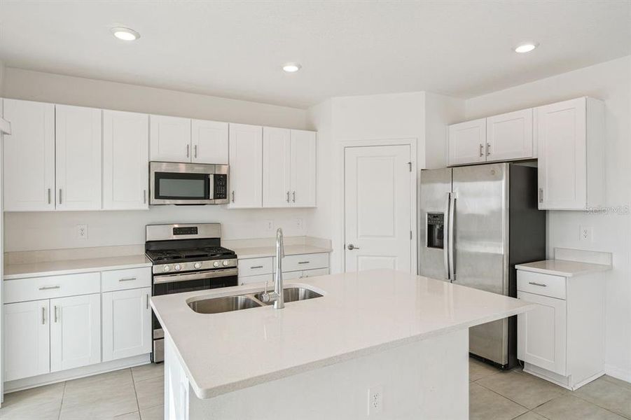 Furnished interior view inside a new home in Liberty Preserve, Leesburg (Image 8). Furnished interior view inside a new home in Liberty Preserve, Leesburg (Image 8).