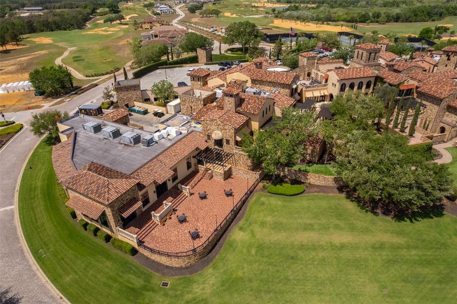 Image 40 of a home in Bella Collina. Image 40 of a home in Bella Collina.