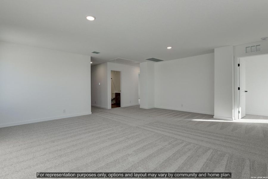 Spacious, unfurnished interior of a new home in Arcadia Ridge, San Antonio (Image 21).