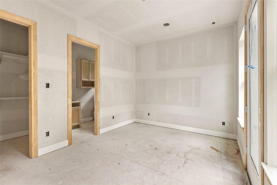 Image 16 of a home in . Image 16 of a home in .