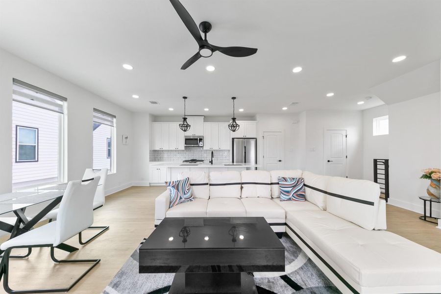 Image 24 of a home in .