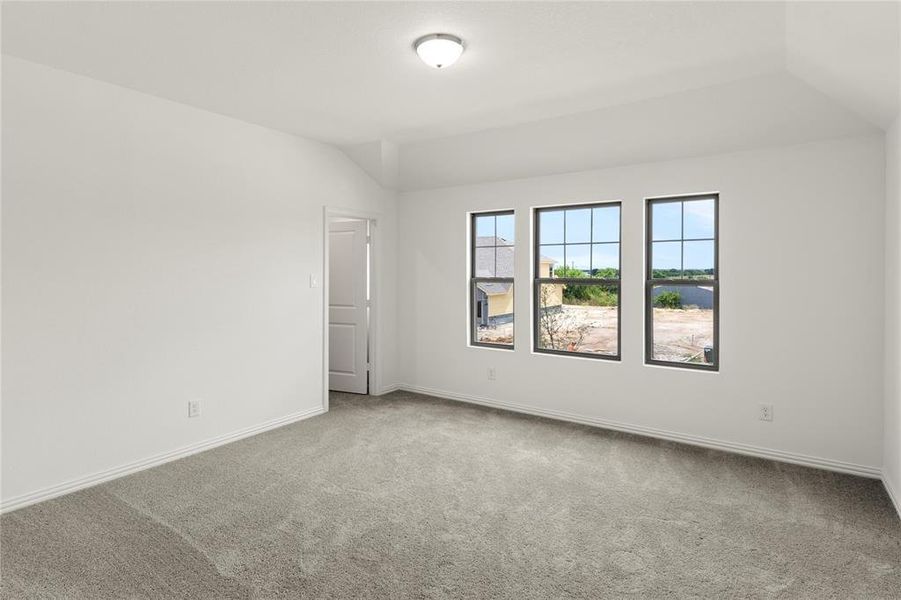 23. 744 Waterhouse - Bed 4 23. 744 Waterhouse - Bed 4