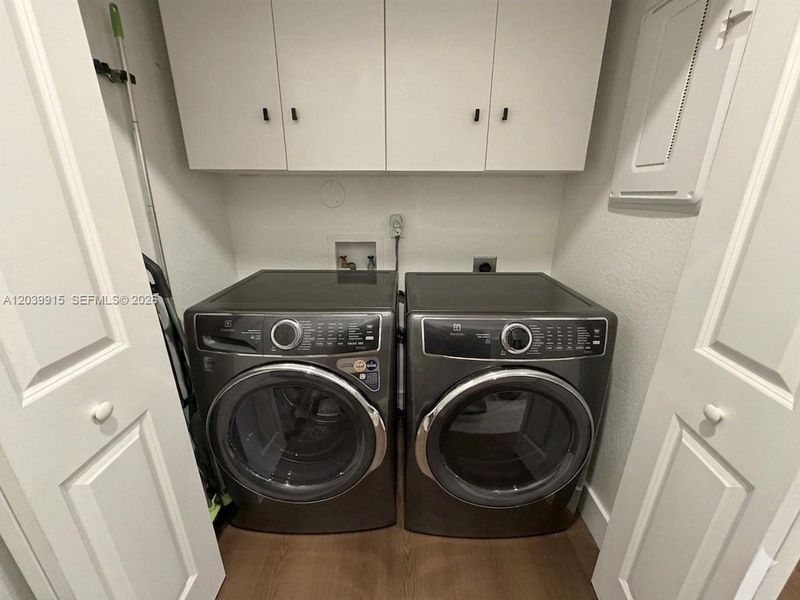 Image 37 of a home in .