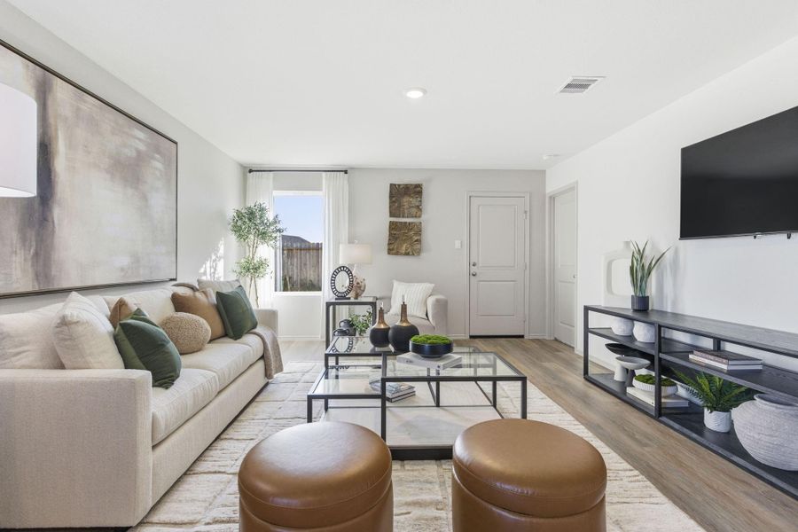 Furnished interior view inside a new home in Watermark, Alvin (Image 4).