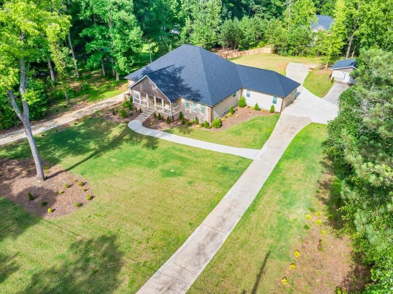 Image 71 of a home in .