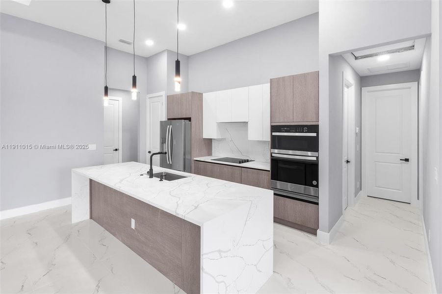 Furnished interior view inside a new home in , Cape Coral (Image 11). Furnished interior view inside a new home in , Cape Coral (Image 11).