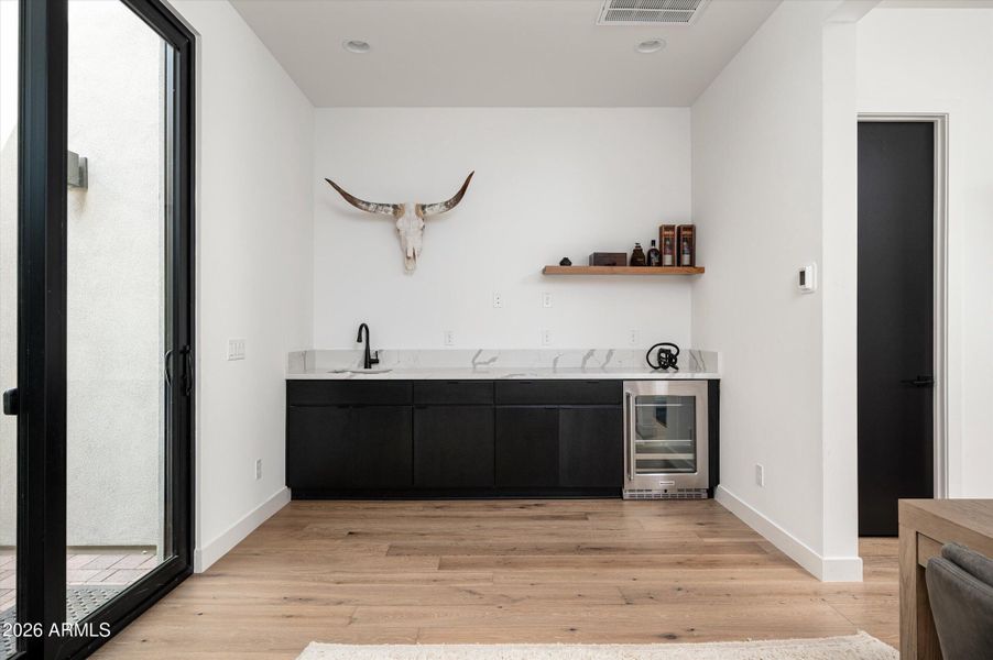 34-5724EMouraDr-34 34-5724EMouraDr-34