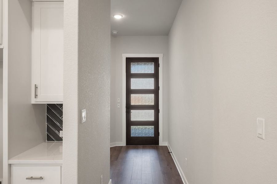 Spacious, unfurnished interior of a new home in Arbor Collection at Lariat, Liberty Hill (Image 18).